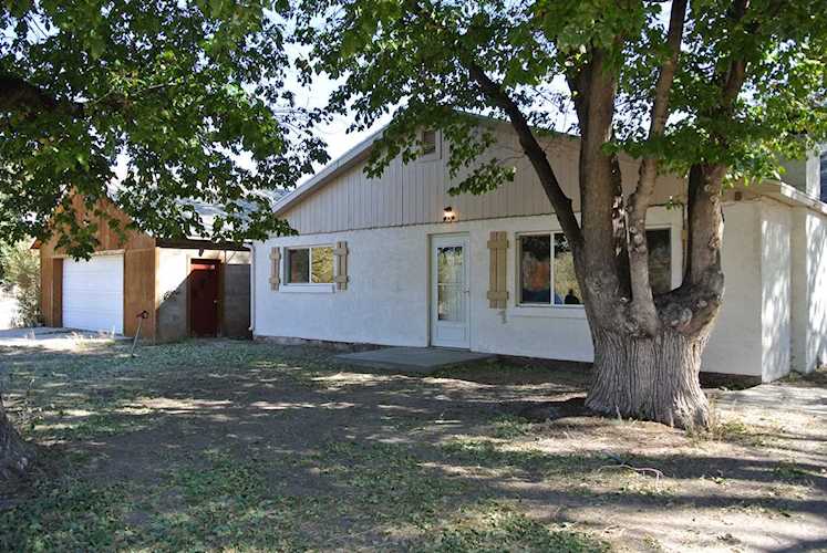 25 S 300 E Minersville, UT 84752