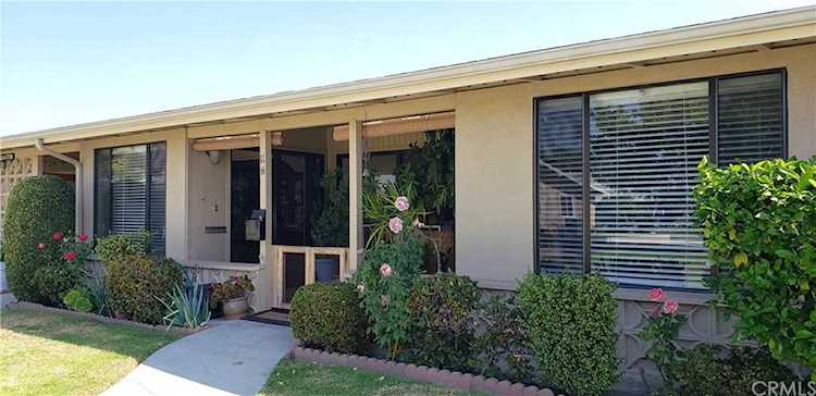 1701 Tam Oshanter #M12-11H Seal Beach, CA 90740