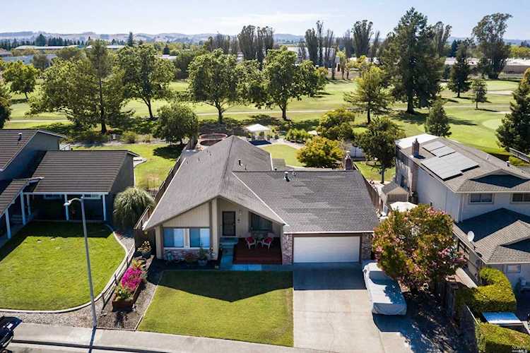 5767 Dexter Circle Rohnert Park, CA 94928 | MLS 21923034 Photo 1