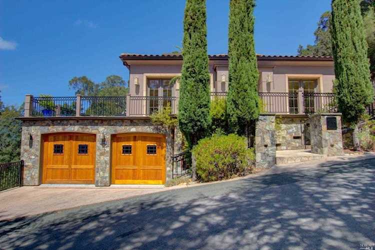 19 Toussin Avenue Kentfield, CA 94904 | MLS 21923108 Photo 1
