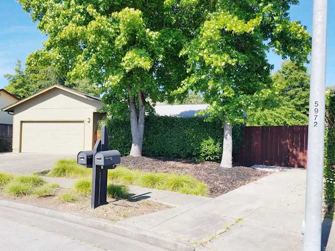5056 Rick Drive Santa Rosa, CA 95409 | MLS 21914262 Photo 1