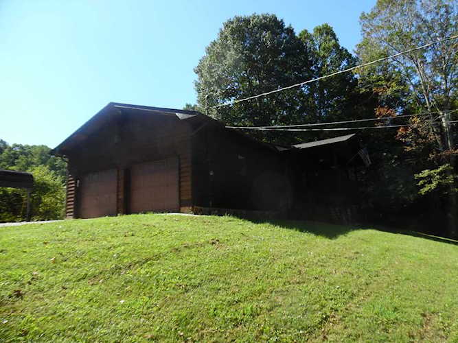 1425 Sulpher Springs Rd Clinton, TN 37716 | MLS 1093676 Photo 1