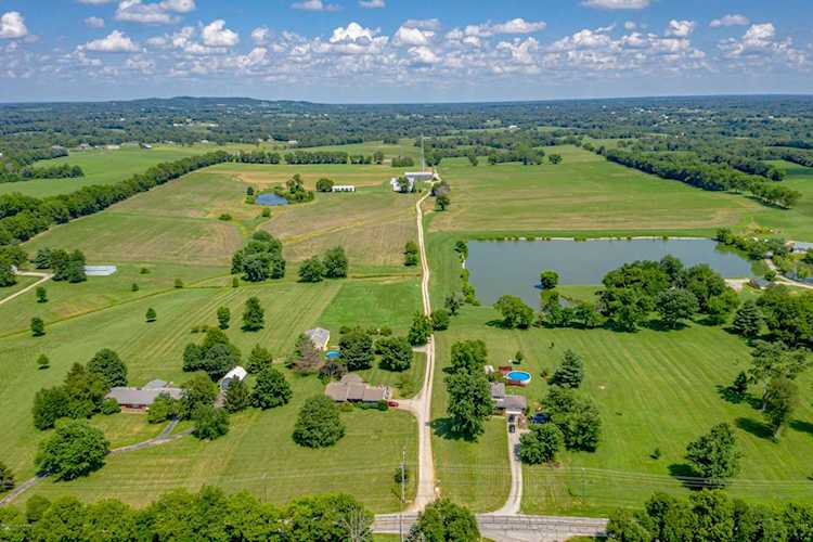 3251 Mt Eden Rd Shelbyville, KY 40065