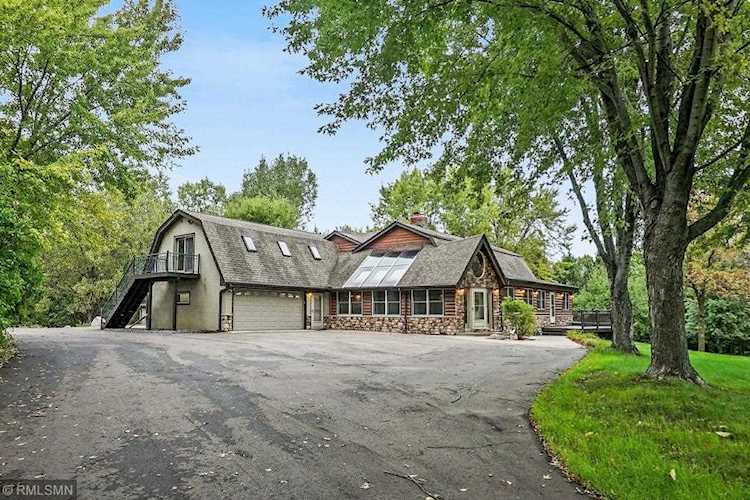 6351 20th Avenue Lino Lakes, MN 55038