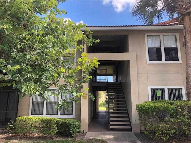 4021 Crockers Lake Blvd #16 Sarasota, FL 34238