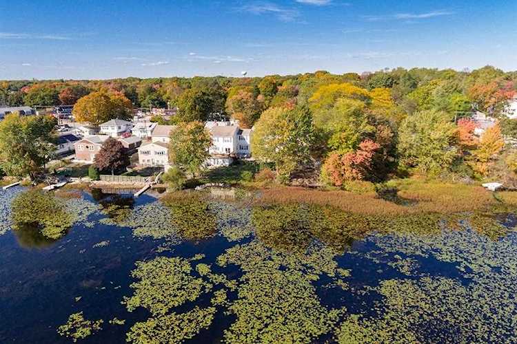 310 Lake Street Weymouth, MA 02189 | MLS 72581387 Photo 1