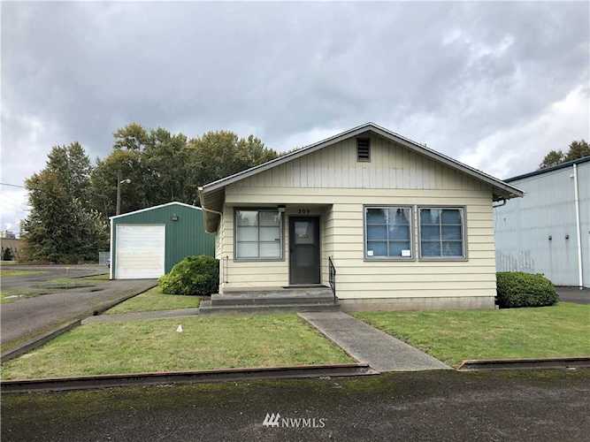 205 Douglas St Longview, WA 98632