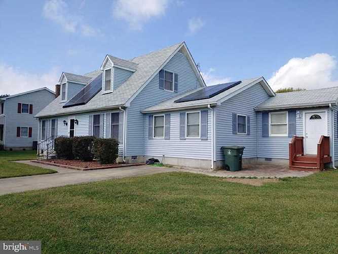 6 Meadow St Berlin, MD 21811