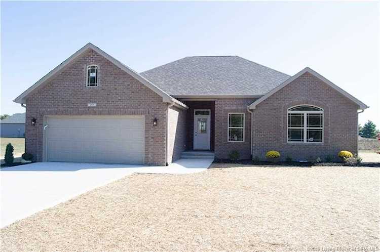 39 S West Paine Street Hanover, IN 47243 | MLS 2019011536 Photo 1