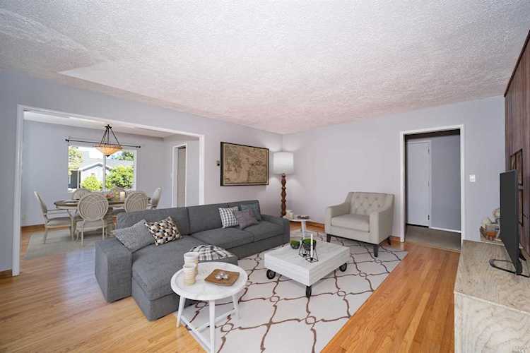 2815 Elm Street Napa, CA 94558 | MLS 21917864 Photo 1