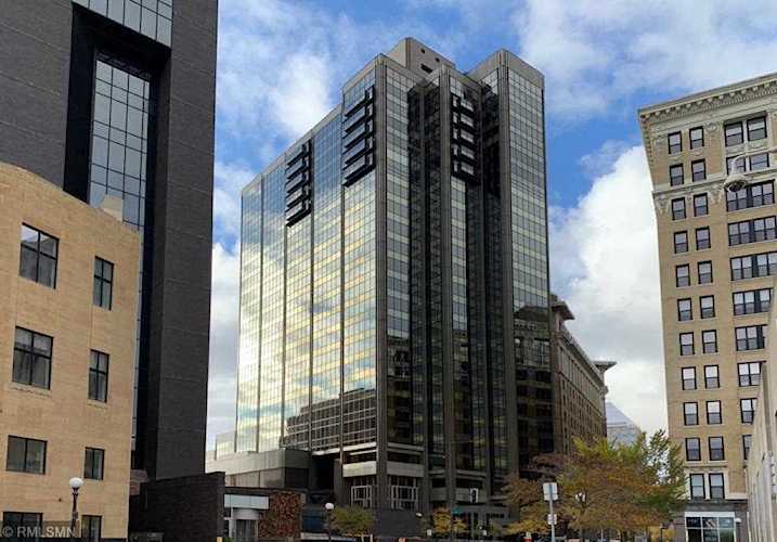 59 4th Street W #23D Saint Paul, MN 55102