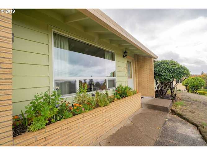 2012 50th St Washougal, WA 98671