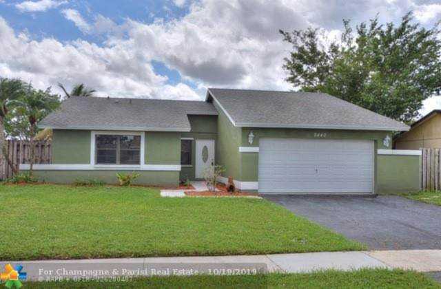 9440 Saddlebrook Dr Boca Raton, FL 33496