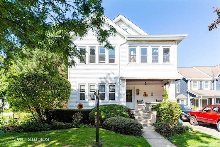 8 E Euclid Ave Arlington Heights, IL 60004
