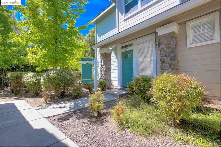 3301 Coyote Cir Clayton, CA 94517 | MLS 40878329 Photo 1
