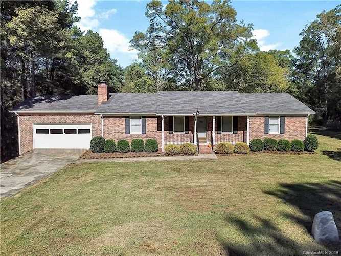 912 Allendale Circle Rock Hill, SC 29732 | MLS 3554837 Photo 1