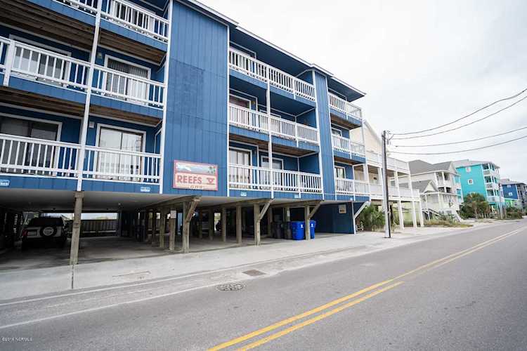 608 Carolina Beach Avenue Carolina Beach, NC 28428 Photo 1