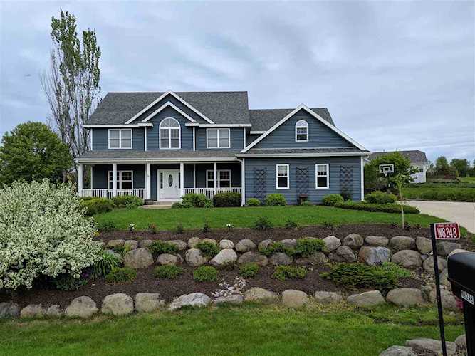 W8248 Bridle Path Lake Mills, WI 53551