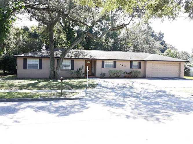 623 E Lumsden Road Brandon, FL 33511