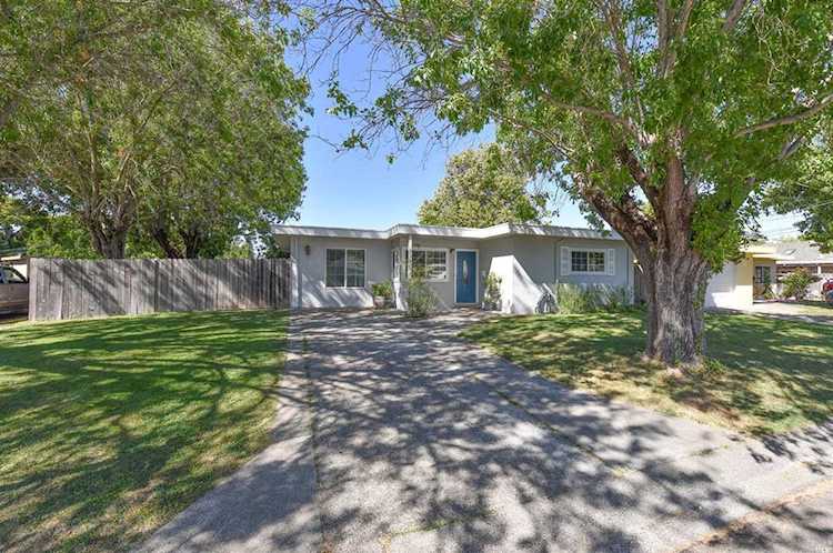2122 Sandra Drive Napa, CA 94558 | MLS 21923479 Photo 1