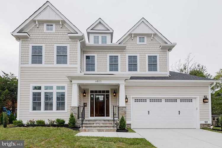 6803 Old Chesterbrook Rd Mclean, VA 22101
