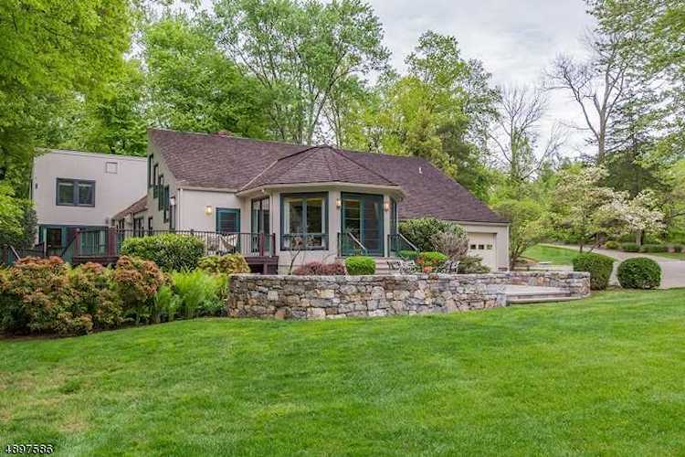 30 Lindsley Rd Harding Twp., NJ 07920