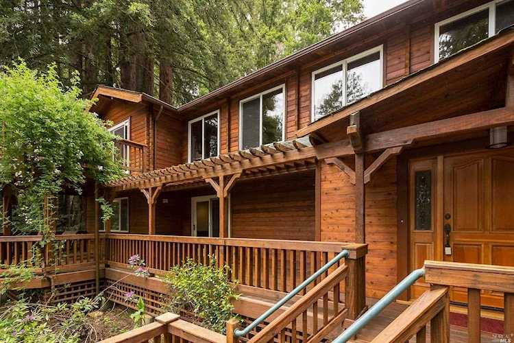 385 San Geronimo Valley Drive San Geronimo, CA 94963 | MLS 21911272 Photo 1
