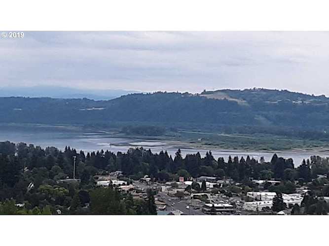 305 W W St Washougal, WA 98671