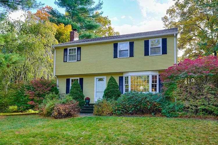 Northborough, 6 Kent Drive, MA, home for sale Photo 1