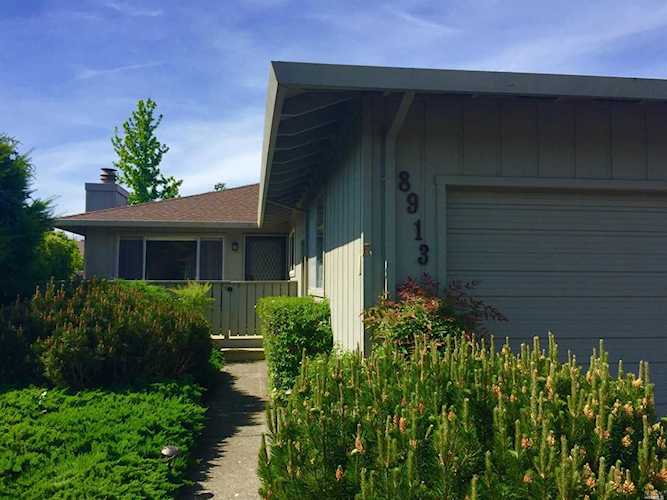 8913 Acorn Lane Santa Rosa, CA 95409 | MLS 21911892 Photo 1