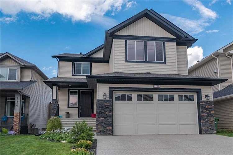 1710 Baywater Street SW Airdrie, AB T4B 0A7