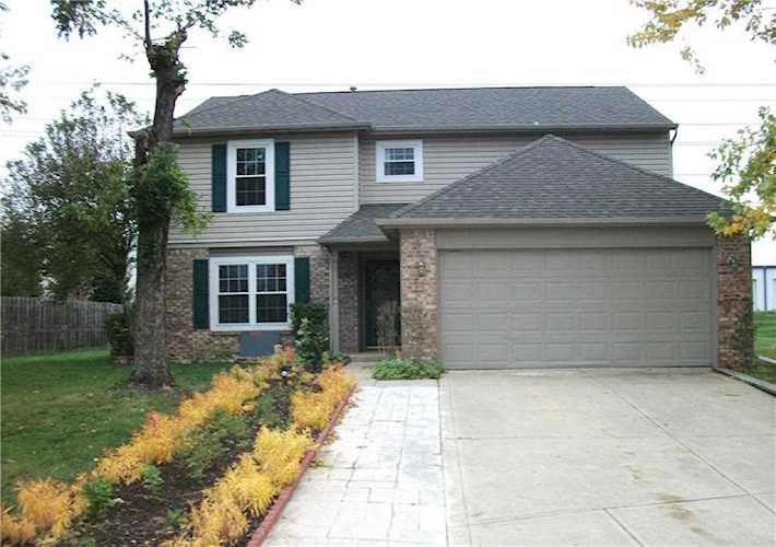 5 Longview Bend Brownsburg, IN 46012