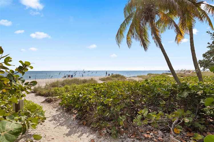 2321 W Gulf Dr #3-A Sanibel, FL 33957