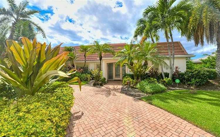 426 Meadow Lark Drive Sarasota, FL 34236