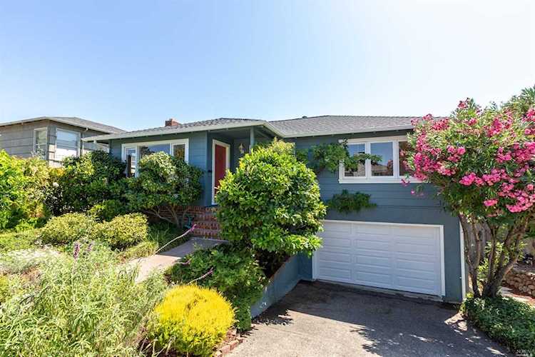 58 Rafael Drive San Rafael, CA 94901 | MLS 21923089 Photo 1