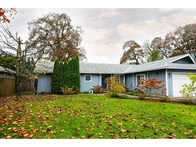 2016 NE 92nd Ave Vancouver, WA 98664 MLS# 19120389 | PNWR.com Photo 1