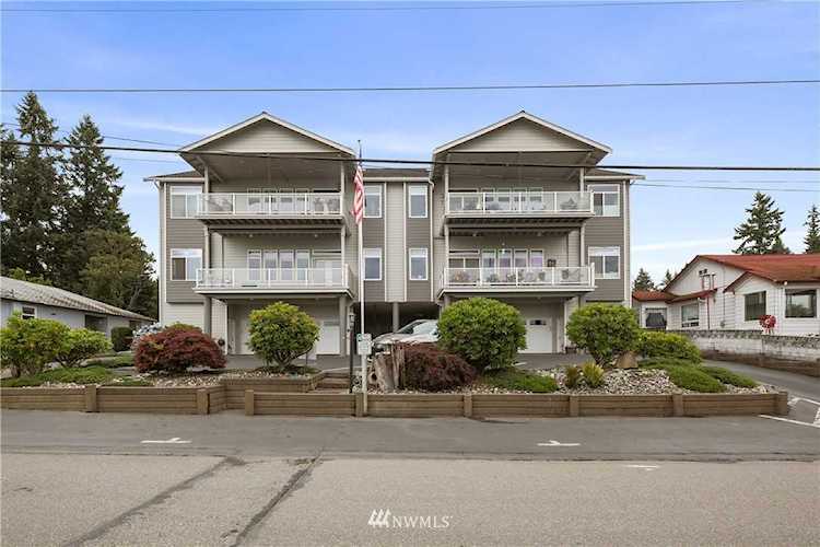 219 Tracy Ave N #202 Port Orchard, WA 98366 | MLS ® 1491848 Photo 1