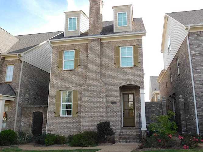 2409 Holcomb Oxford, MS 38655