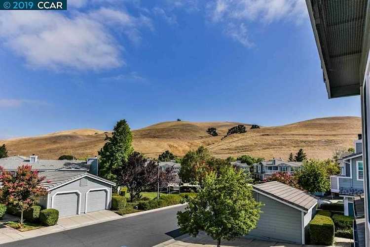 3105 Coyote Cir Clayton, CA 94517 | MLS 40880168 Photo 1