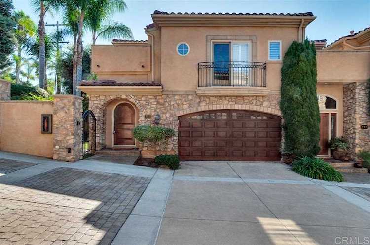 247 N Rios Solana Beach, CA 92075