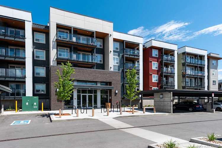 775 Academy Way #PH15 Kelowna, BC V1V0A5
