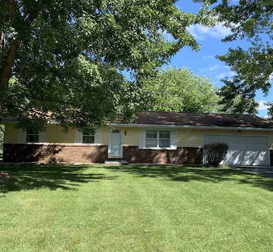 2703 Sharon Street Winona Lake, IN 46590 | MLS 201939048 Photo 1