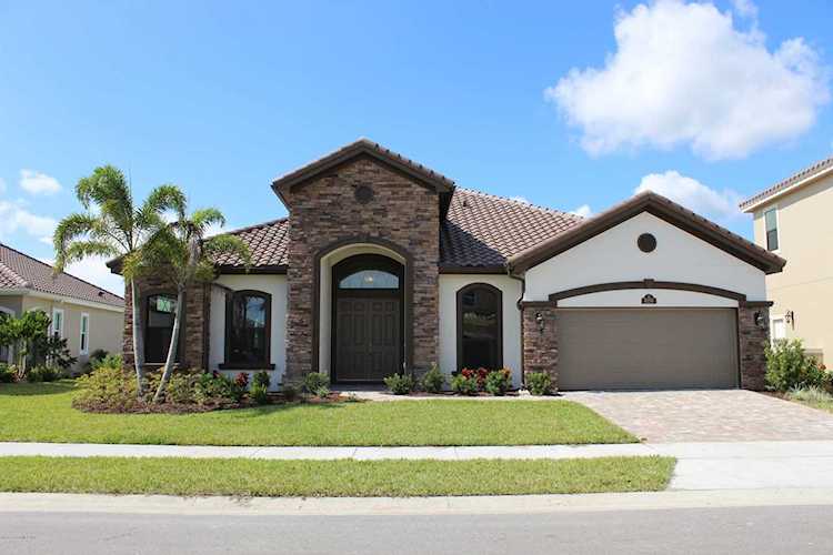 8156 Stonecrest Drive Melbourne, FL 32940