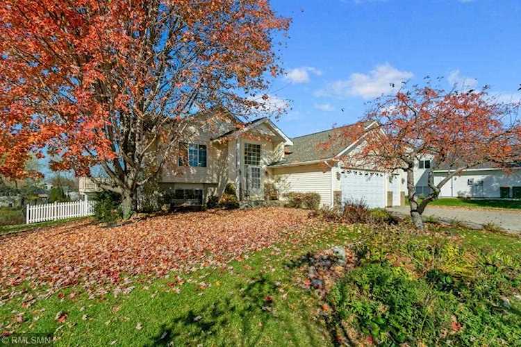 4992 River Oaks Road Rockford, MN 55373