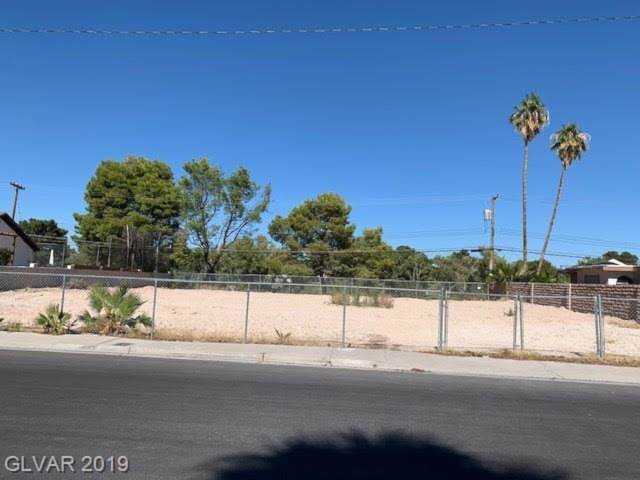 2136 Mohigan Way Las Vegas, NV 89169