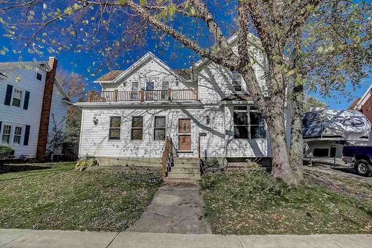 304 Lincoln Ave Reeseville, WI 53579-9699