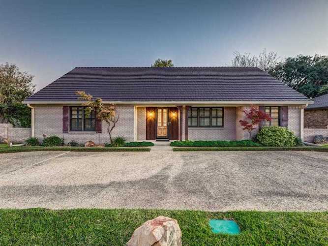6160 E Lovers Lane Dallas, TX 75214