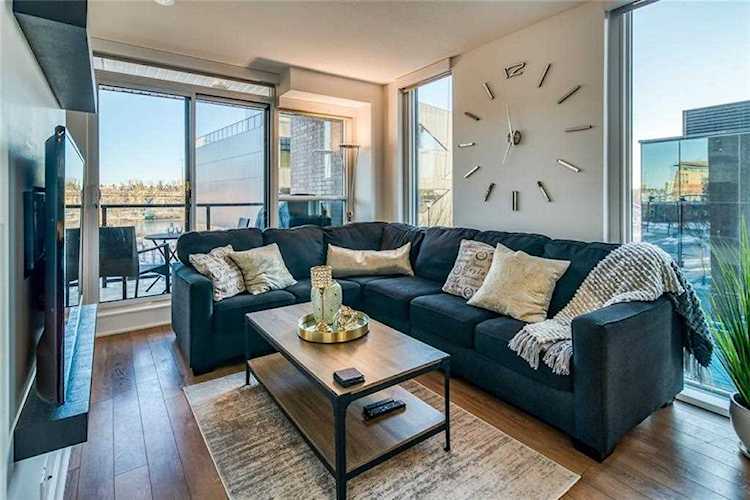 619 Confluence Way SE #319 Calgary, AB t2g 1c1
