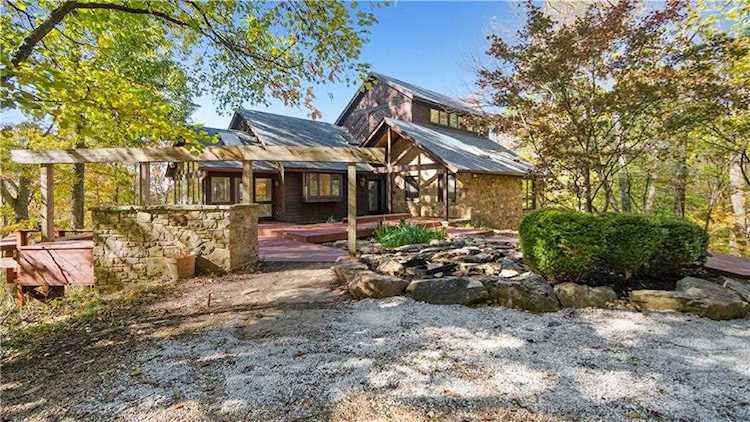 3244 State Road 135 N Nashville, IN 47448