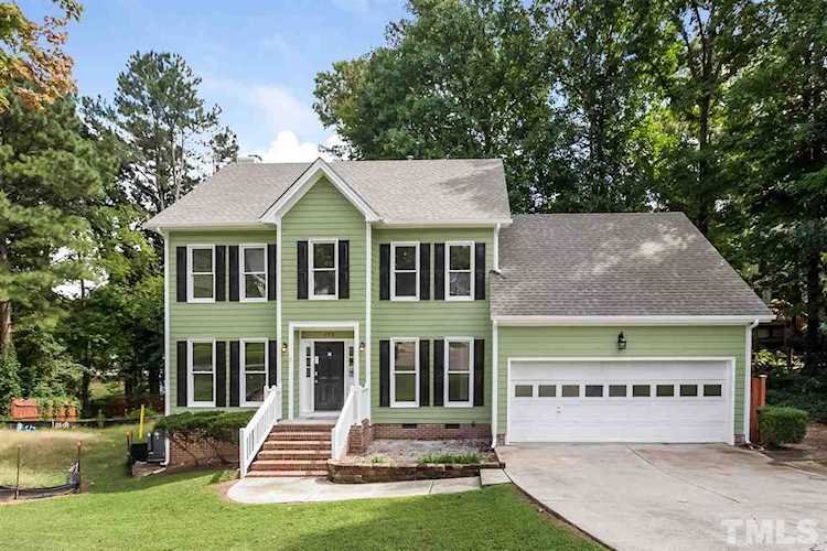 102 Whisper Creek Court Cary, NC 27513 | MLS 2277939 Photo 1